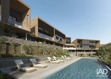 Appartement à CHÂTEAUNEUF-GRASSE (06740)