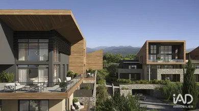 Appartement à CHÂTEAUNEUF-GRASSE (06740)