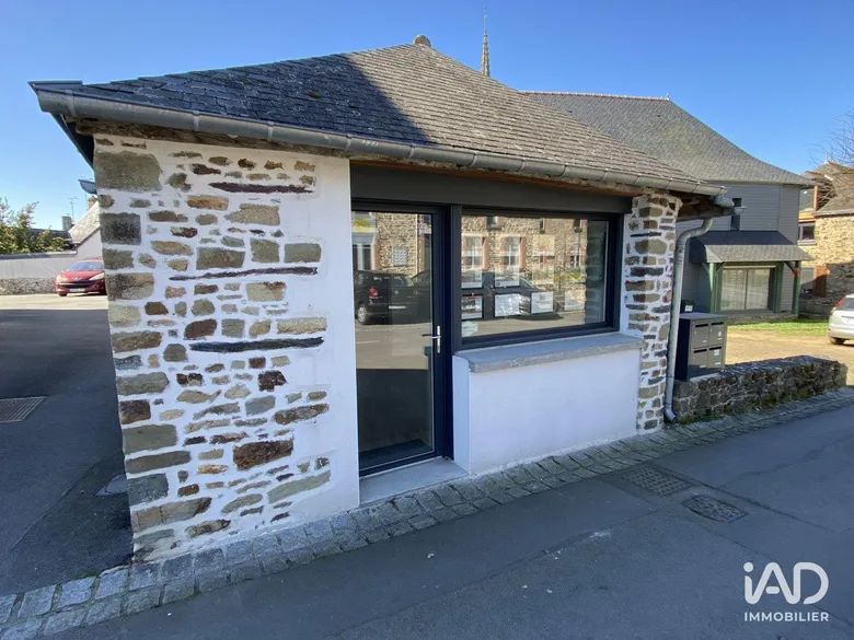 Local commercial 27 m² · à Piré-sur-Seiche · 27 m² · 400 €/mois