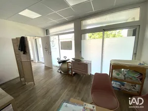 Office in PIRÉ-SUR-SEICHE (35150)