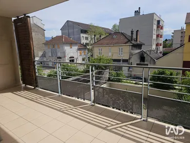 Apartment in FONTAINE (38600)