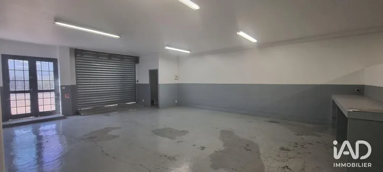 Local commercial 88 m² · à Châlette-sur-Loing · 88 m² · 990 €/mois
