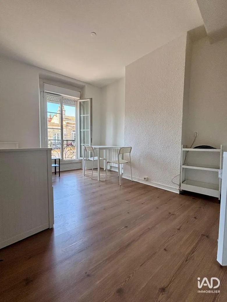 Appartement 1 pièce 18 m² · à Bordeaux · 18 m² · 496 €
