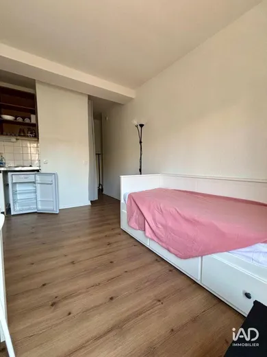 Appartement à BORDEAUX (33800)