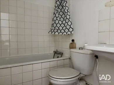 Appartement à BORDEAUX (33800)