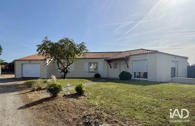 Maison à VIEILLEVIGNE (44116)