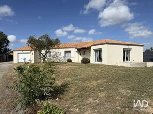 Maison à VIEILLEVIGNE (44116)