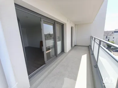 Appartement à LAVAL (53000)