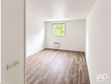 Appartement à NOISY-LE-GRAND (93160)
