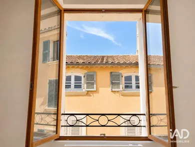 Apartment in TOULON (83000)