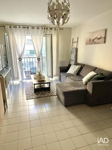 Appartement à TROYES (10000)