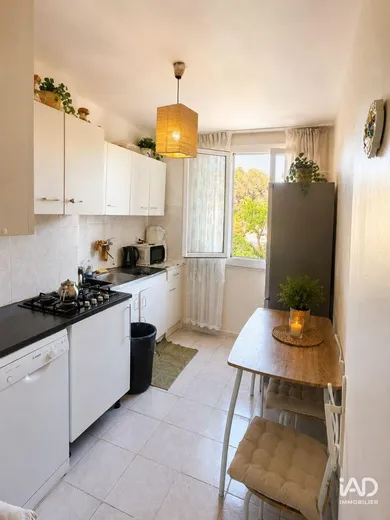 Appartement à MARSEILLE (13013)