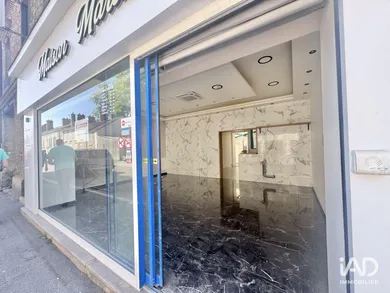 Boutique/Local commercial à MORMANT (77720)