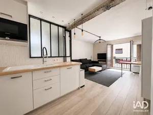 Apartment in SURESNES (92150)
