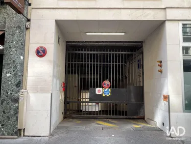 Parking à PARIS (75002)