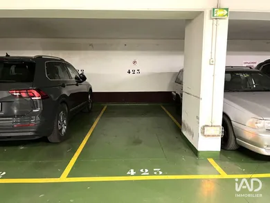Parking à PARIS (75002)