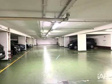 Parking à PARIS (75002)