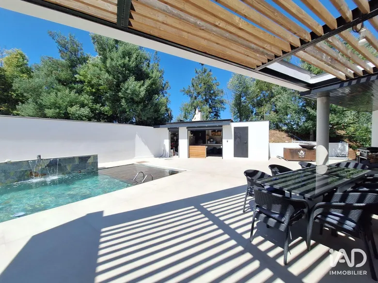 Maison 5 pièces 216 m² · à Latour-Bas-Elne · 216 m² · 850 000 €