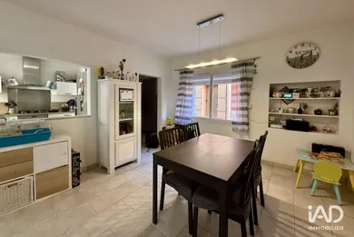 Maison à LA GARDE-FREINET (83680)