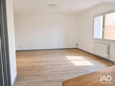 Apartment in TOULON (83000)