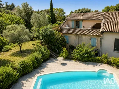 House in MALAUCÈNE (84340)