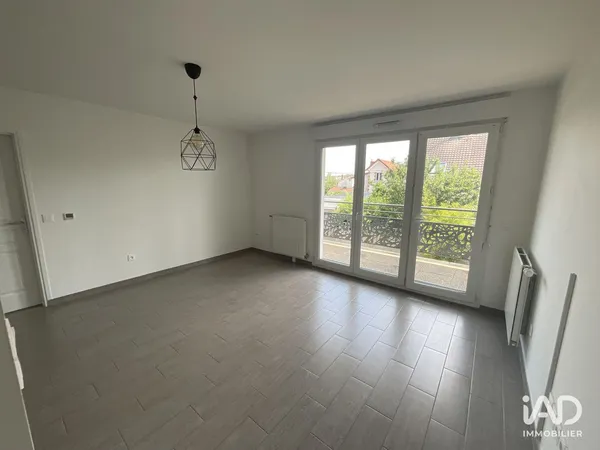 Appartement à CORMEILLES-EN-PARISIS (95240) photo 2