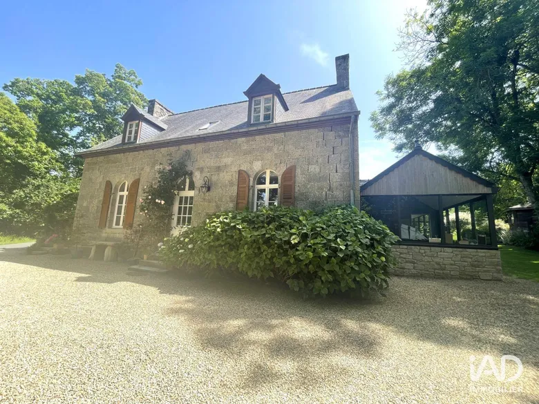 Maison 5 pièces 166 m² · à Ploubezre · 166 m² · 420 000 €