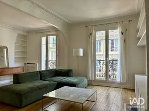 Appartement à PARIS (75018)