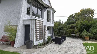 House in MOISSON (78840)