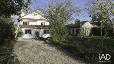 Maison à FRENEUSE (78840)