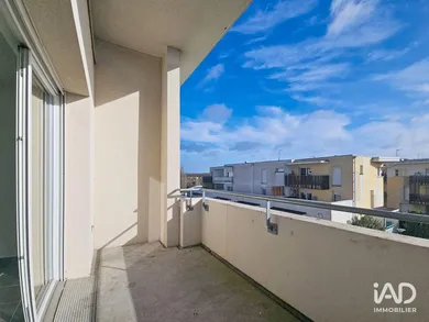 Apartment in LORMONT (33310)