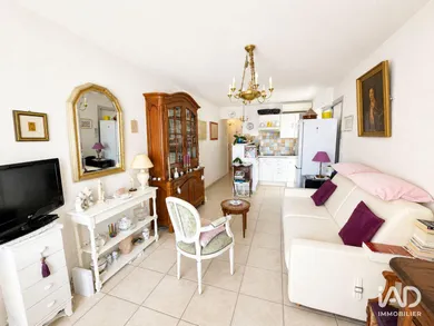 Appartement à SAINT-MANDRIER-SUR-MER (83430)