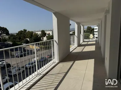 Appartement à MARSEILLE (13010)