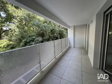 Apartment in MARSEILLE (13010)
