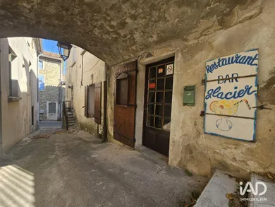 Restaurant à SAINT-JULIEN-DE-PEYROLAS (30760)