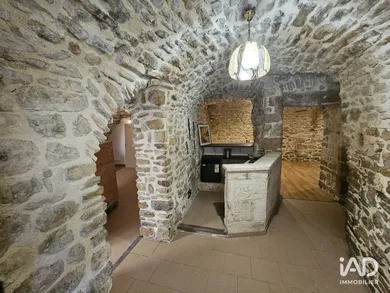 Restaurant à SAINT-JULIEN-DE-PEYROLAS (30760)