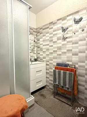 Apartment in MARIGNANE (13700)