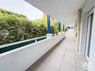 Appartement à VALLAURIS (06220)
