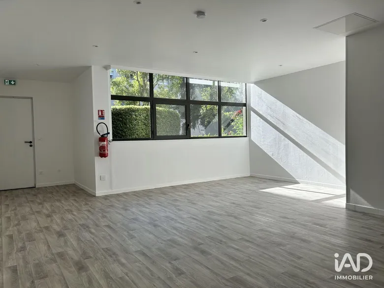 Local commercial 32 m² · à Épernay · 32 m² · 750 €/mois