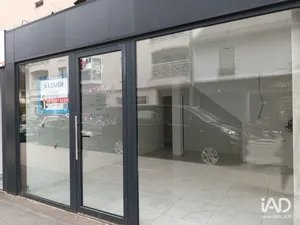 Boutique/Local commercial à PONTAULT-COMBAULT (77340)