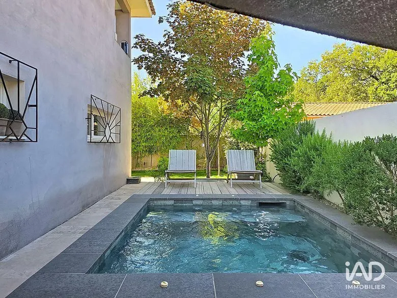 Maison 3 pièces 211 m² · à Rougiers · 211 m² · 790 000 €
