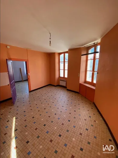 Appartement à SAINT-MARTIN-DU-BOIS (49500)