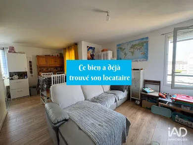 Apartment in SAVIGNY-LE-TEMPLE (77176)
