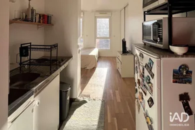 Appartement à ISSY-LES-MOULINEAUX (92130)