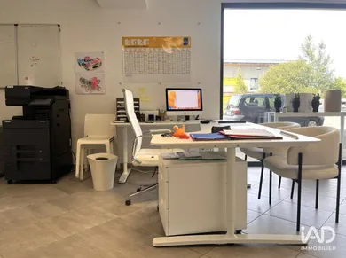Office in TRÉLAZÉ (49800)