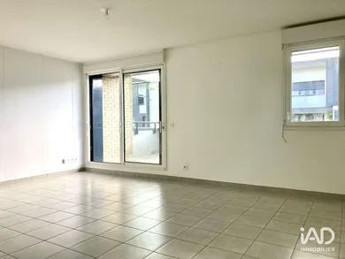 Appartement à LESQUIN (59810)