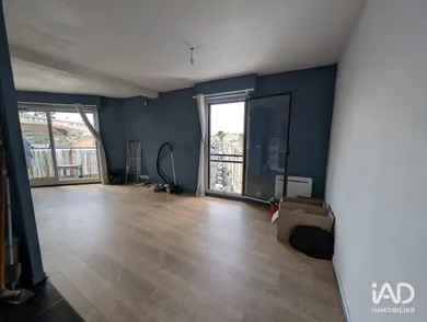 Appartement à BÈGLES (33130)