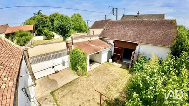 Maison à SAINT-CLÉMENT (89100)