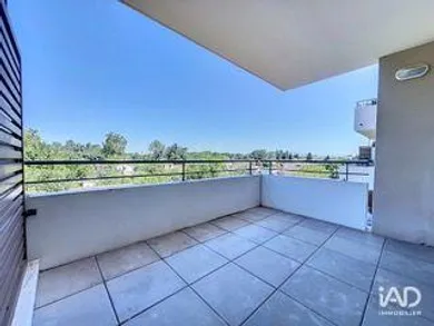 Appartement à AVIGNON (84000)