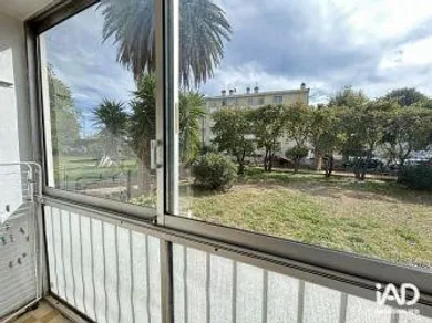 Apartment in TOULON (83100)